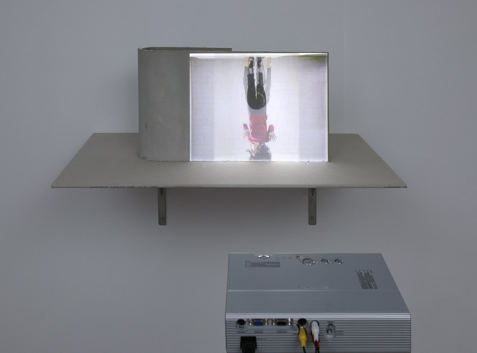 peter welz, 'the fall | onto architectural device | curved series', 2004
